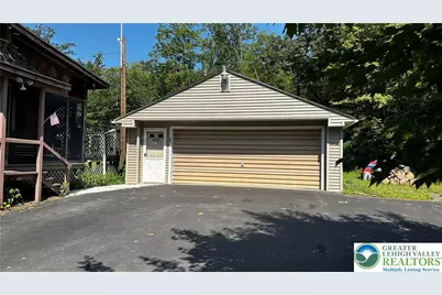 270 Lake Minsi Drive, Upper Mt Bethel Twp, PA 18013 - Photo 6