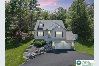 401 Pierce Lane, Smithfield Twp, PA 18301 - Photo 1