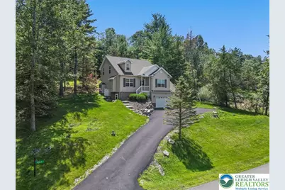 401 Pierce Lane, Smithfield Twp, PA 18301 - Photo 4