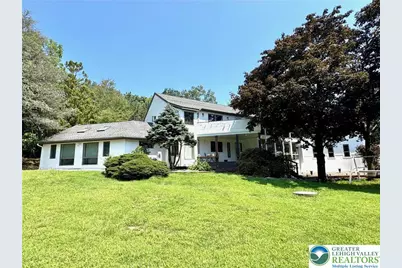 5061 Wendi Drive W, Upper Milford Township, PA 18092 - Photo 1