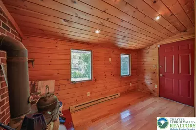 1709 Reading Drive, Bethlehem City, PA 18015 - Photo 10