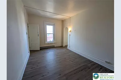 168 W Main #2F, Kutztown Boro, PA 19530 - Photo 2