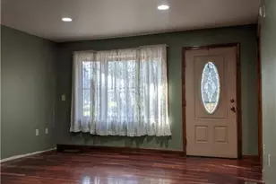 2014 Farmersville Rd, Bethlehem Township, PA 18020 - Photo 4