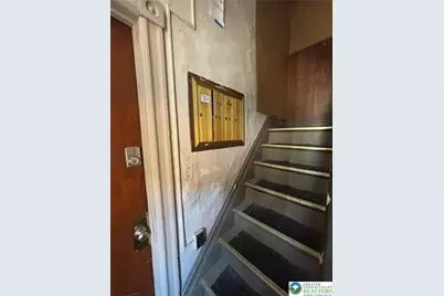 323 N 8th #5, Allentown City, PA 18102 - Photo 4