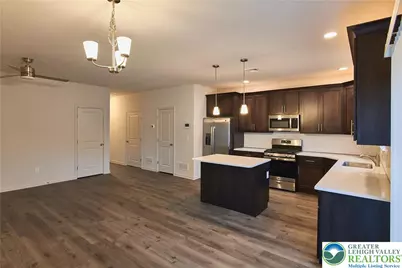 8453 Hamilton Boulevard, Upper Macungie Township, PA 18031 - Photo 10