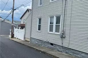 57 E Raspberry St, Bethlehem City, PA 18018 - Photo 2