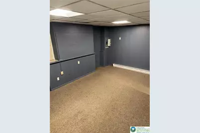 502 S Clewell Street, Fountain Hill, PA 18015 - Photo 4