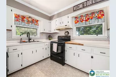 2349 Edna Avenue, Lower Milford Township, PA 18036 - Photo 12