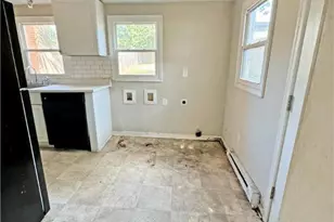 404 Centre St, Easton, PA 18042 - Photo 8