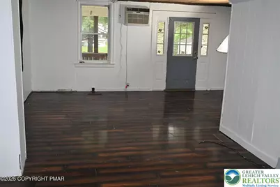 2215 Pennsylvania Avenue, Lower Mt Bethel Twp, PA 18063 - Photo 8