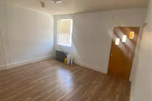 15 W High St, Coaldale Boro, PA 18218 - Photo 2