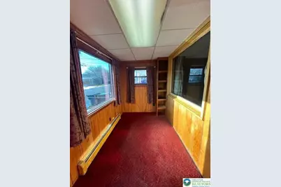 27 Snyder Avenue, McAdoo, PA 18237 - Photo 2