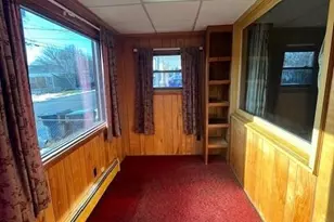 27 Snyder Ave, McAdoo, PA 18237 - Photo 2