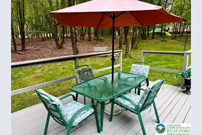 106 Burnshaw Lane, Penn Forrest, PA 18210 - Photo 8