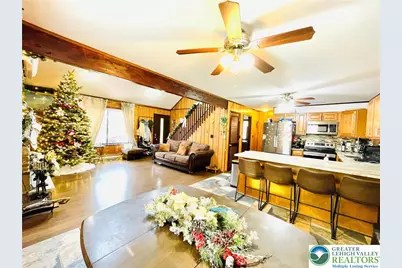 72 E Creek View Drive, Clifton Twp, PA 18424 - Photo 2