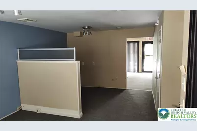 6636 Hamilton Boulevard #End Unit, Lower Macungie, PA 18106 - Photo 4