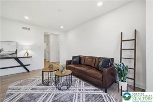 868 Veneto Ct, Forks Twp, PA 18040 - Photo 10