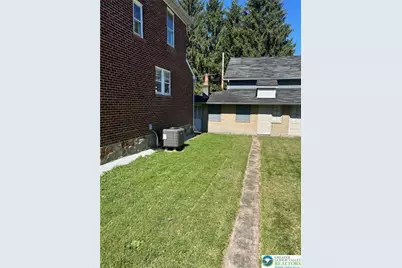 110 Corona Street, Bethlehem City, PA 18018 - Photo 2