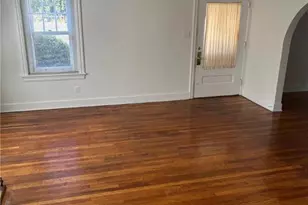 110 Corona St, Bethlehem City, PA 18018 - Photo 8