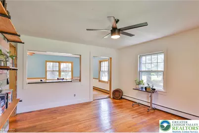 5984 Route 412, Springfield Twp, PA 18077 - Photo 8