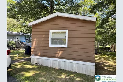 140 Green Mountain, Middle Smithfield, PA 18302 - Photo 4