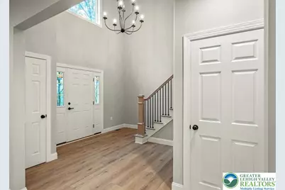 141 Lookout Court, Pocono Twp, PA 18332 - Photo 4