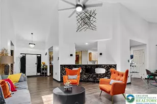 3246 Mountain View Dr, Pocono Twp, PA 18372 - Photo 4