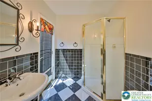 1015 Honeysuckle Rd, Lehigh Township, PA 18088 - Photo 30