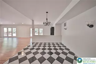 1015 Honeysuckle Rd, Lehigh Township, PA 18088 - Photo 32