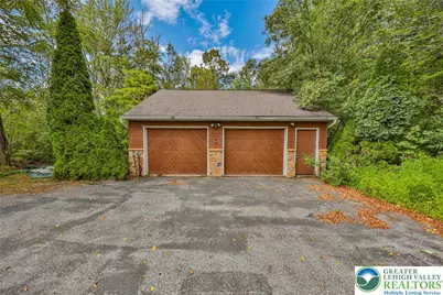 1015 Honeysuckle Road, Lehigh Township, PA 18088 - Photo 64