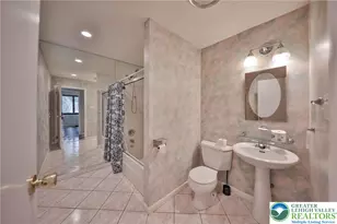 1015 Honeysuckle Rd, Lehigh Township, PA 18088 - Photo 22