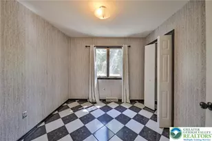 1015 Honeysuckle Rd, Lehigh Township, PA 18088 - Photo 36