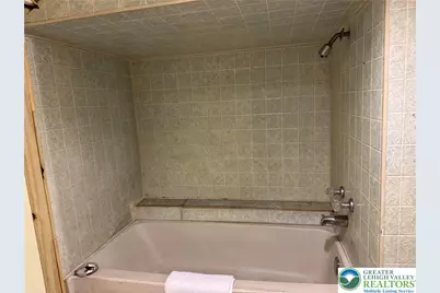 413 E Union Street, Tamaqua, PA 18252 - Photo 24