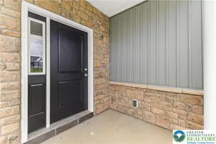 4780 Farrcroft Dr, Forks Twp, PA 18040 - Photo 2