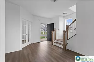 4780 Farrcroft Dr, Forks Twp, PA 18040 - Photo 4