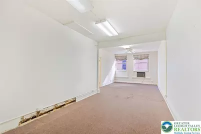 911 W Hamilton Street, Allentown, PA 18101 - Photo 20