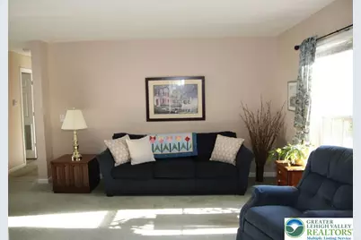 712 Winterthur, Forks Twp, PA 18040 - Photo 6