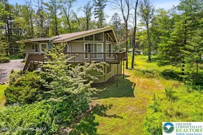 336 Sir Bradford Road, Tobyhanna Twp, PA 18347 - Photo 2