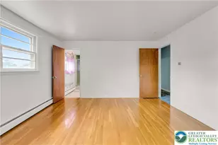 1556 Bayberry Ln, Bethlehem City, PA 18018 - Photo 8