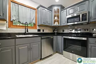 190 Sandlewood Dr, Stroud Twp, PA 18301 - Photo 30