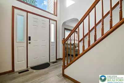 190 Sandlewood Drive, Stroud Twp, PA 18301 - Photo 8