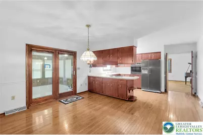 3908 Short Hill Drive, Allentown City, PA 18104 - Photo 12