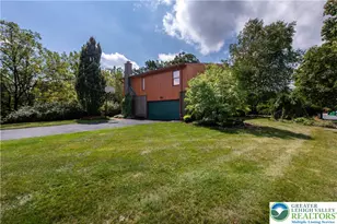 3908 Short Hill Dr, Allentown City, PA 18104 - Photo 64