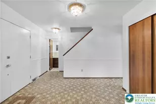 3908 Short Hill Dr, Allentown City, PA 18104 - Photo 4