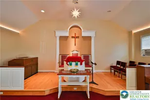 331 Constitution Ave, Hellertown Boro, PA 18055 - Photo 8