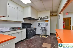 331 Constitution Ave, Hellertown Boro, PA 18055 - Photo 24