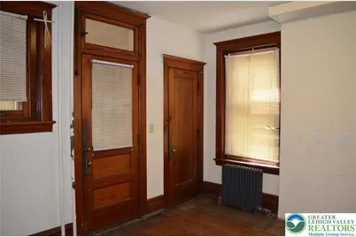 901 West Broad Street, Bethlehem City, PA 18018 - Photo 6