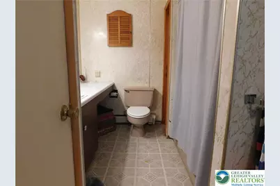 25 E 5th Street, Jim Thorpe Boro, PA 18229 - Photo 16