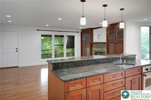 913 Constitution Ave, Pen Argyl Boro, PA 18072 - Photo 28