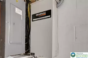 913 Constitution Ave, Pen Argyl Boro, PA 18072 - Photo 58